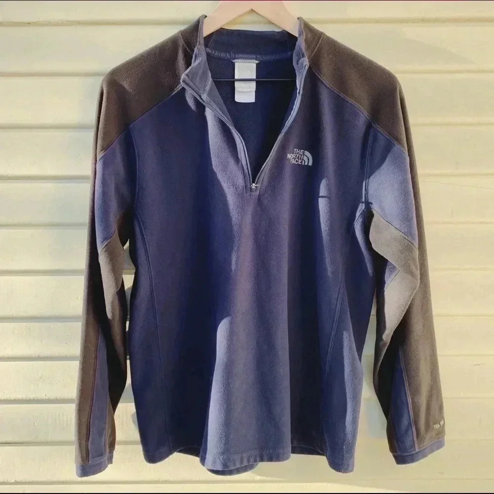 North Face TKA 100 3/4 Zip Pull Over Fleece